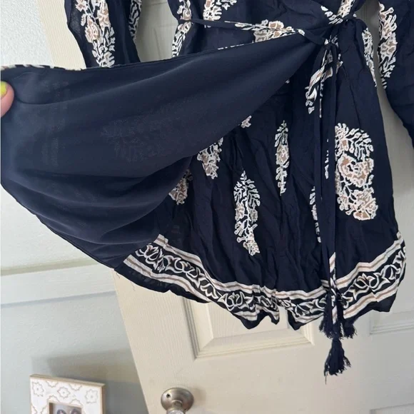 nWT fashion nova navy blue palsy Abby romper sz M - Picture 3 of 6